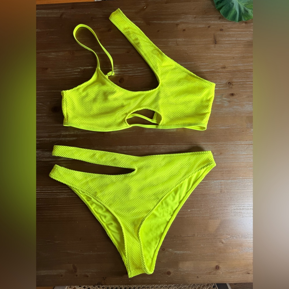 Fashion Nova Neon Lime Mesh Cutout Bikini Set